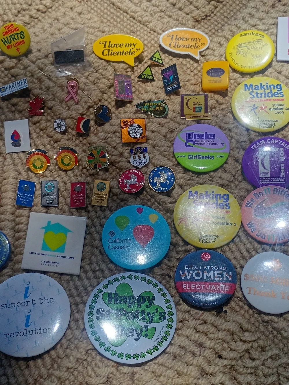 Assorted Colorful Pinback Buttons Collection - Picture 1 of 16